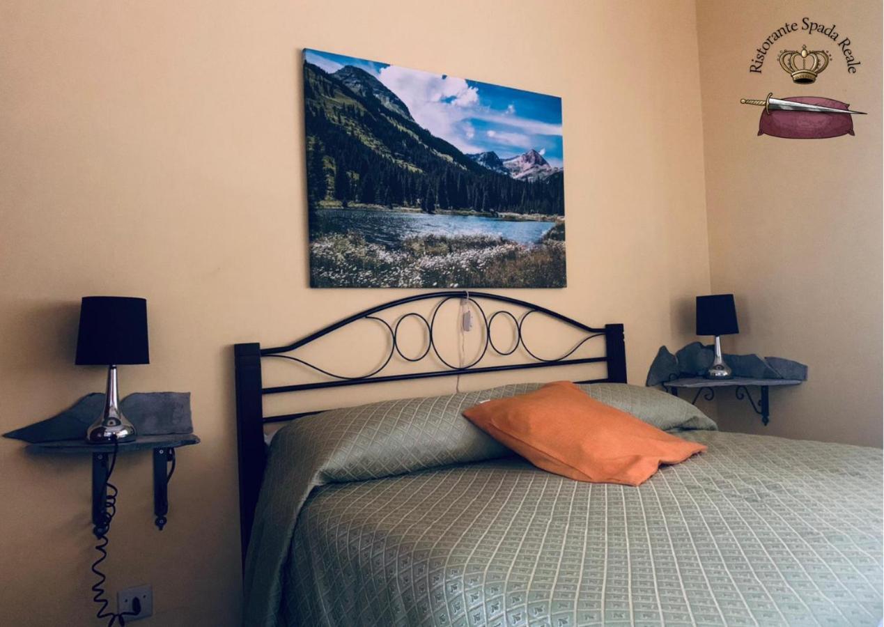 Spada Reale Valdieri Buitenkant foto